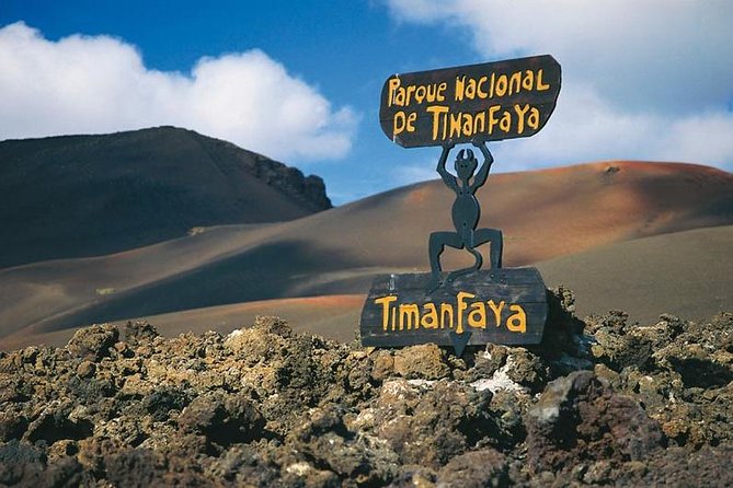Timanfaya, Golfo, Jameos Agua & Camel Ride (opt) - Lanzarote - El Golfo’s Green Lagoon Stop: Small Time, Big Visual Payoff