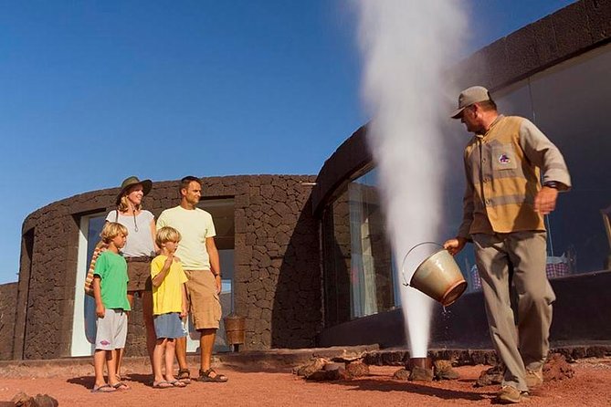 Timanfaya Park & Camel Ride (extra cost) - Short South Tour - Pickup and bus time: the trade-off you should plan for