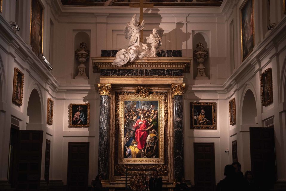 Toledo: Cathedral Tour with a Local Guide - Meeting at City Hall Square and Getting Oriented in Toledo Cathedral
