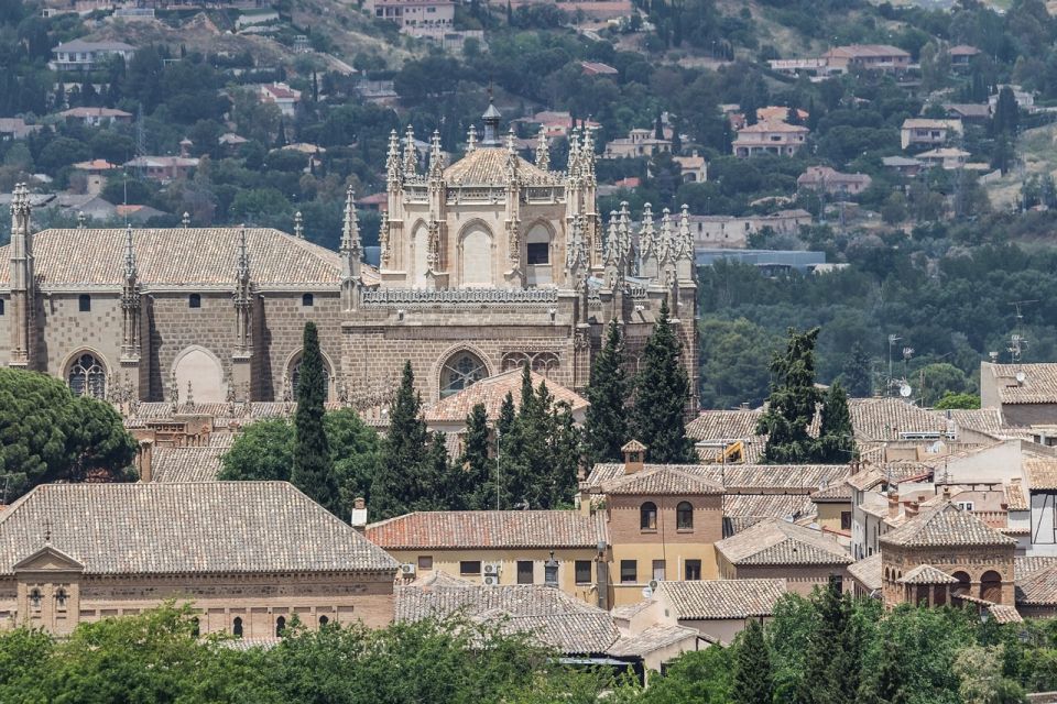 Toledo Complete with Alcazar and Cathedral - What to bring and wear for a day of walking + big interiors