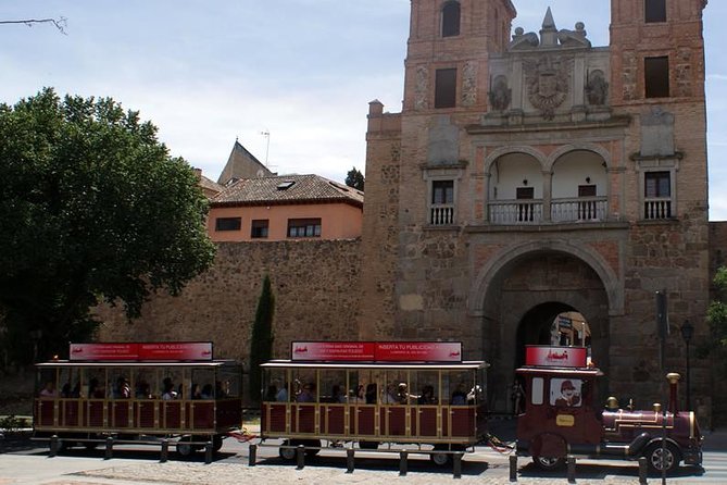 Toledo Full-Day Walking Tour with Guide from Madrid - Alcázar de Toledo: a fortress viewpoint over the city