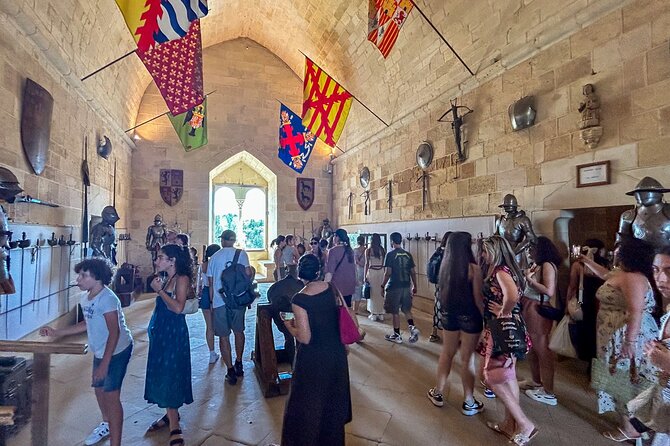 Toledo, Segovia and Avila from Madrid with Tickets and Lunch - Catedral de Segovia: quick orientation, with entry depending on your option