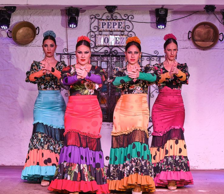 Torremolinos: Flamenco Show with Drinks - The evening flow: drinks, tables, and how to get a good view