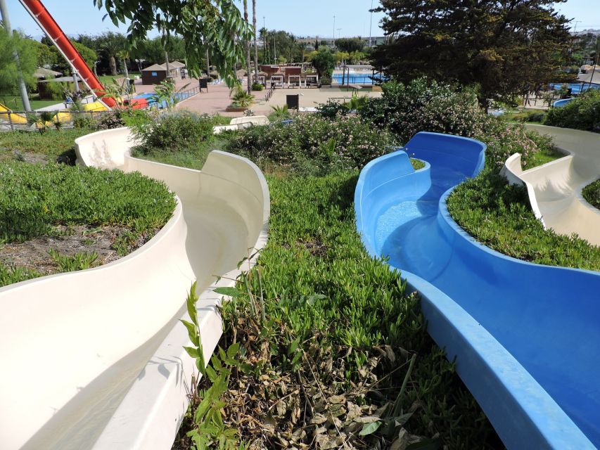 Torrevieja: Aquopolis Water Park Entry Ticket - Main entrance first: lockers, sunbeds, and setting up without stress