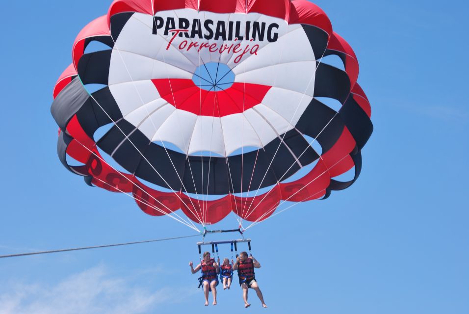 Torrevieja: parasailing experience - Key points to know before you fly
