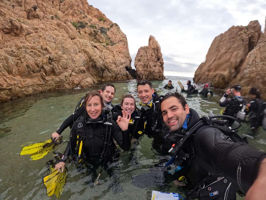 Tossa de Mar: PADI Discovery Scuba Diving in Costa Brava - SuperDive Tossa de Mar: What You Get for Your $76