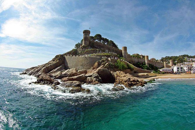 Tossa de Mar Scuba Diving PADI - First Steps at SuperDive Tossa de Mar: Check-In and Safety Focus