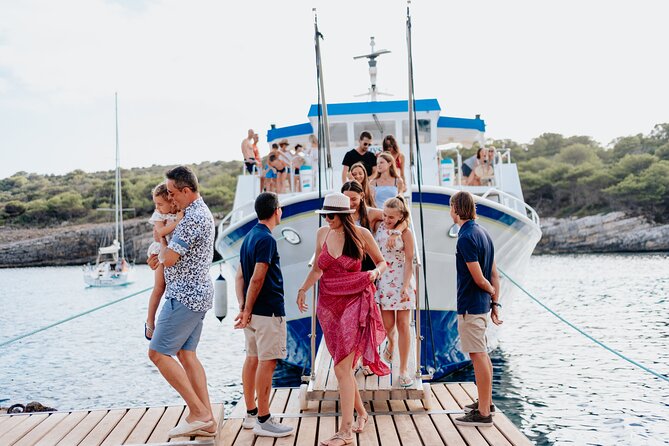 Tour of the beaches of southern Menorca with paella included - The sea-view part: remote coves, Macarella, and Macarelleta