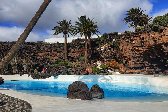 Tour to Timanfaya, Jameos del Agua, Cueva de los Verdes and viewpoint from the cliff - Timanfaya National Park: Fire Mountains with easy photo stops