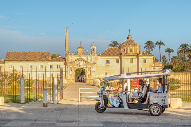 Tour Welcome Seville with Local Guide in Eco Tuk Tuk Private - Why this electric tuk tuk tour is a smart Seville welcome