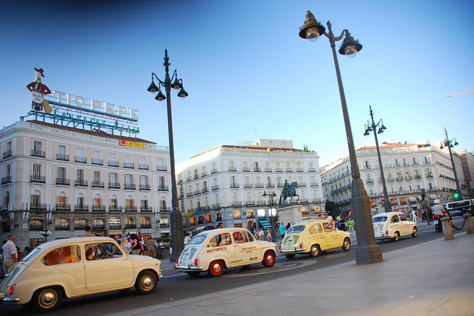 Touristic tour by classic car around Madrid - Key highlights worth your attention
