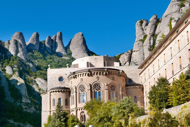 Transfer to Montserrat Monastery from Barcelona - Value for money: when $47.17 makes sense (and when it doesn’t)