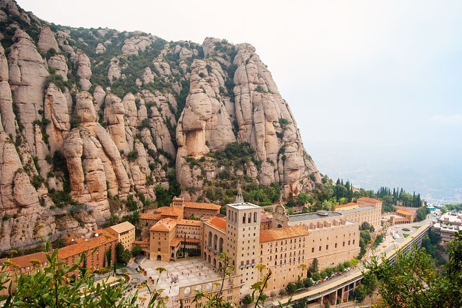 Transfer to Montserrat Monastery from Barcelona - Who this Montserrat transfer fits best