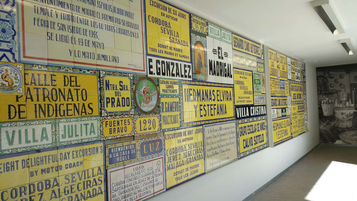 Triana La Flamenca Tour. Includes a visit to the Corrales - Juan Belmonte and the local landmarks that keep Triana personal