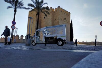 Tuk tuk route through Córdoba - Plaza de las Tendillas: Start Here and You’ll Understand the Layout