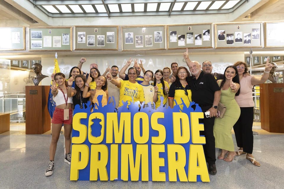 UD Las Palmas Gran Canaria Stadium Guided Tour - Press Conference Room and Changing Rooms: The Player Side of the Story