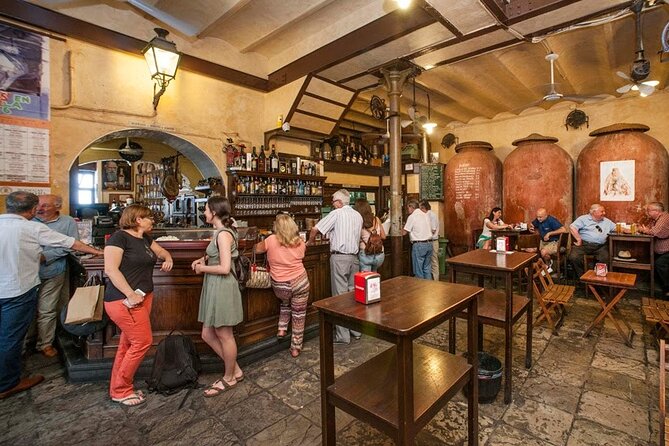 Ultimate Seville Tapas, Wine & History Small Group Tour - Stop 1: Las Teresas, the 1870 Bar in Seville’s Old Jewish Quarter