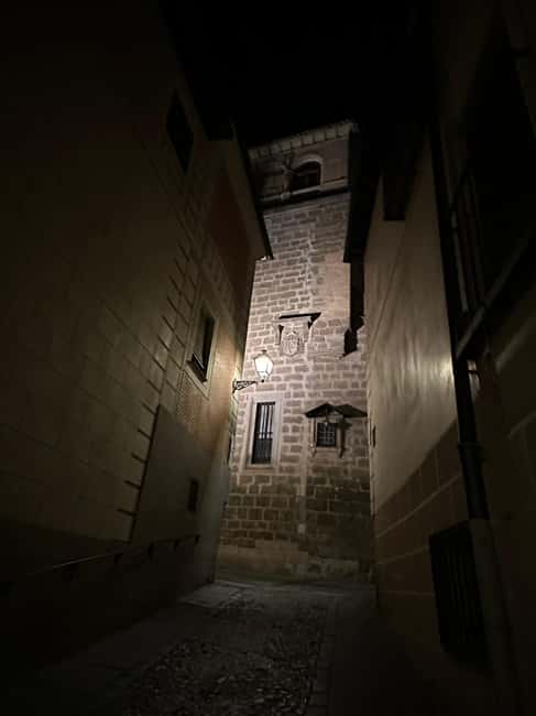 Underground Toledo: Roman baths, dungeons, and secrets beneath the city - Should you book Underground Toledo?