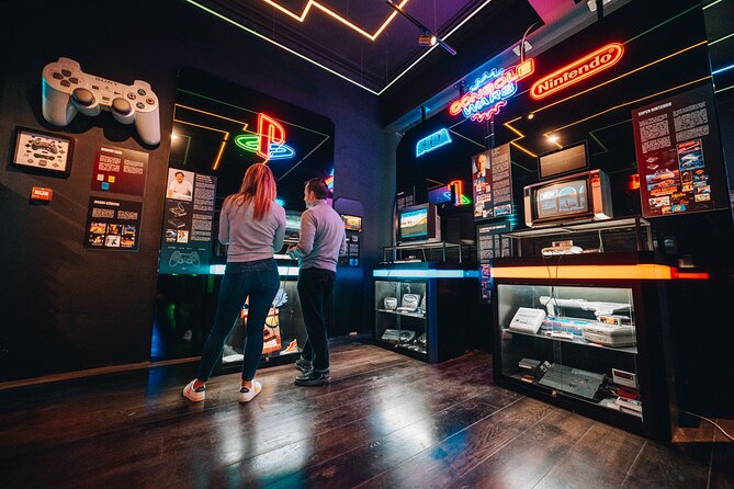 Unique experience at OXO Video Game Museum - OXO in central Madrid: an Elizabethan palace built for hands-on fun