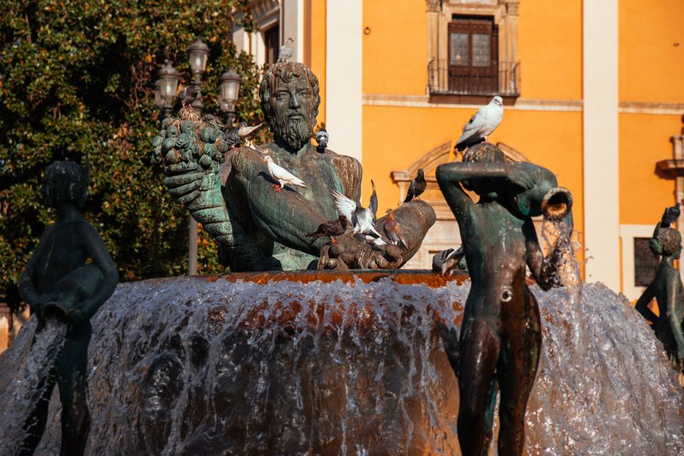 Valencia: 1.5-Hour Private Kick-Start Tour with a Local - Why this 1.5-hour private tour is a smart first move in Valencia