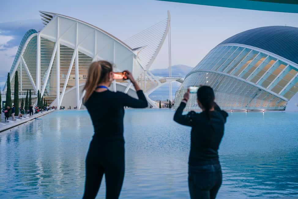 Valencia: 2-hour City Highlights Guided Tour by Tuk Tuk - Malvarrosa and Platja de Llevant: The Best Break from City Noise