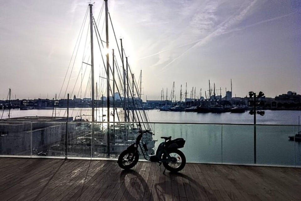 Valencia all in one: beaches, old town & city arts by E-bike - Cuba Street Meetup: What to Know Before You Ride