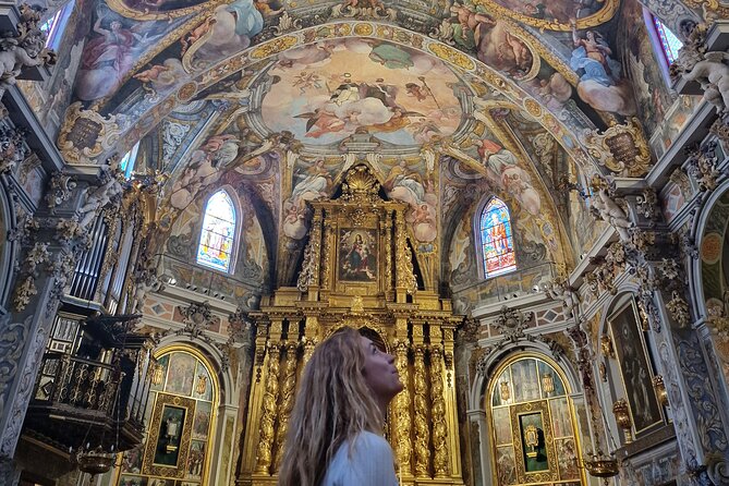 Valencia: Art & Architecture Guided Tour with Monuments Tickets - Stop 4: La Lonja de la Seda and Valencia’s Silk Power