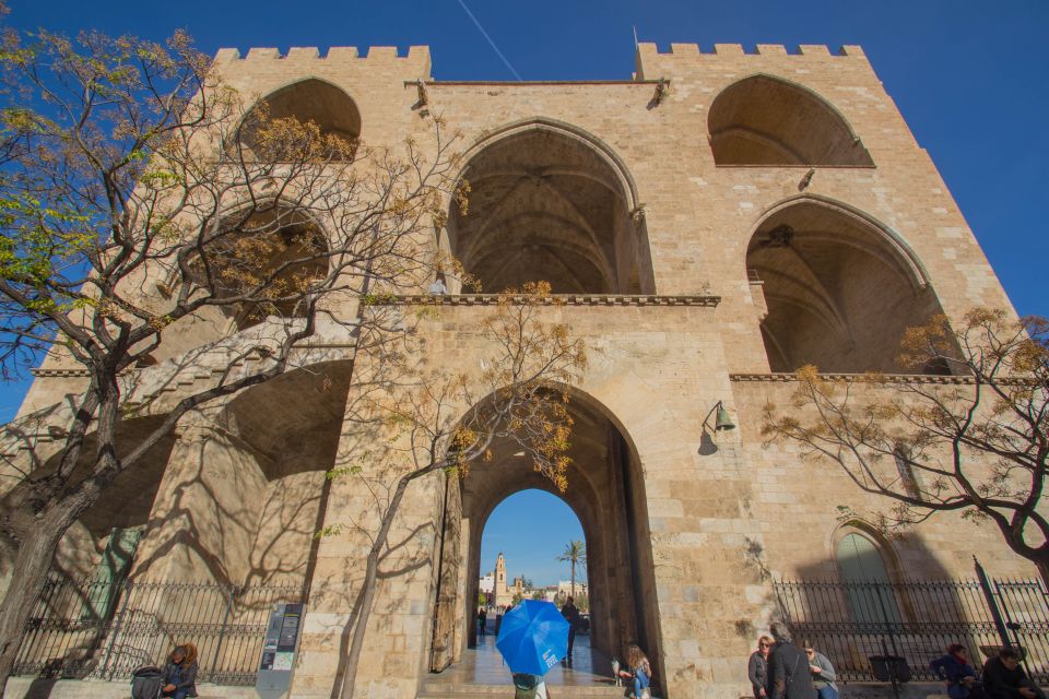 Valencia: Cathedral, St Nicholas, and Lonja de la Seda Tour - Who This Tour Fits Best (And Who Might Want Something Else)