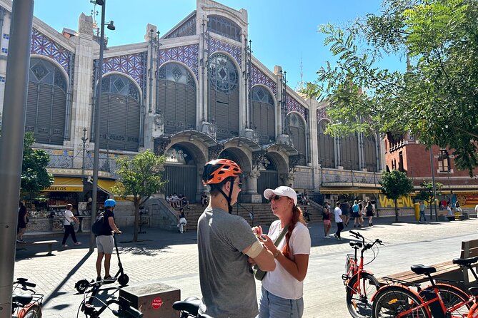Valencia City Highlights in Guided Bike or E-Bike Tour - Price and Logistics: what you’re really paying for