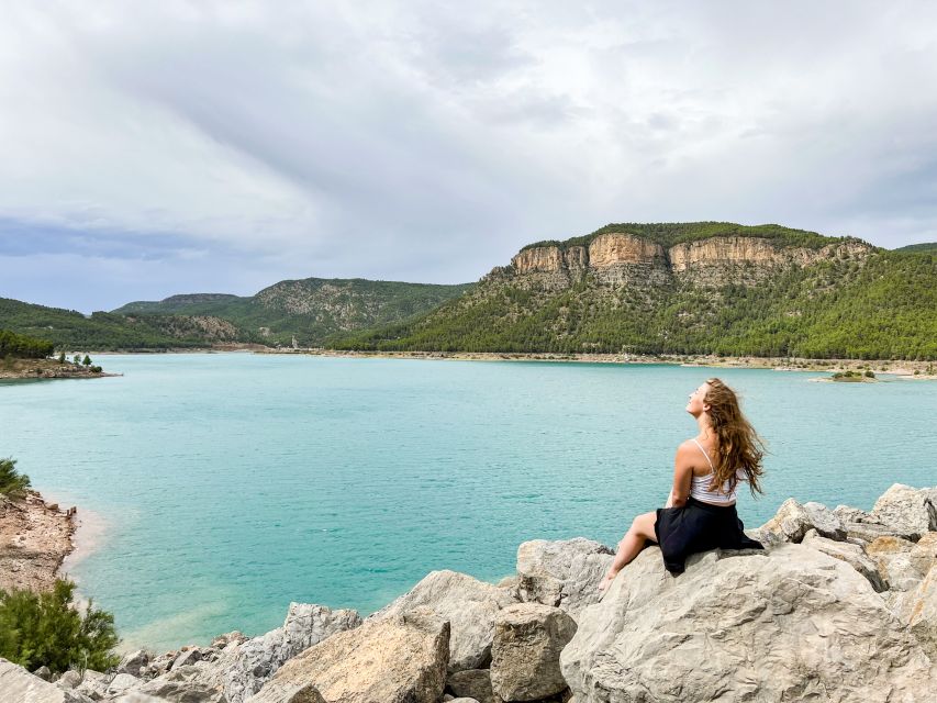 Valencia: Epic Waterfalls and Montanejos Swimming Experience - Key things that make this day trip work
