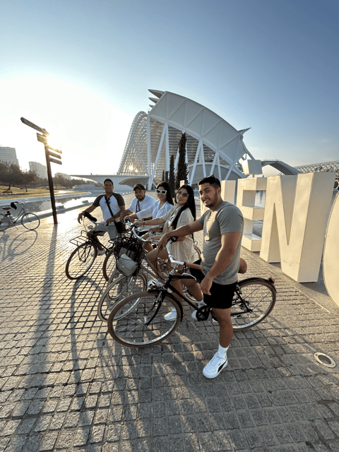 Valencia: Essentials Bike Tour from Ruzafa - Porta de la Mar and Puente de las Flores: color and quick orientation