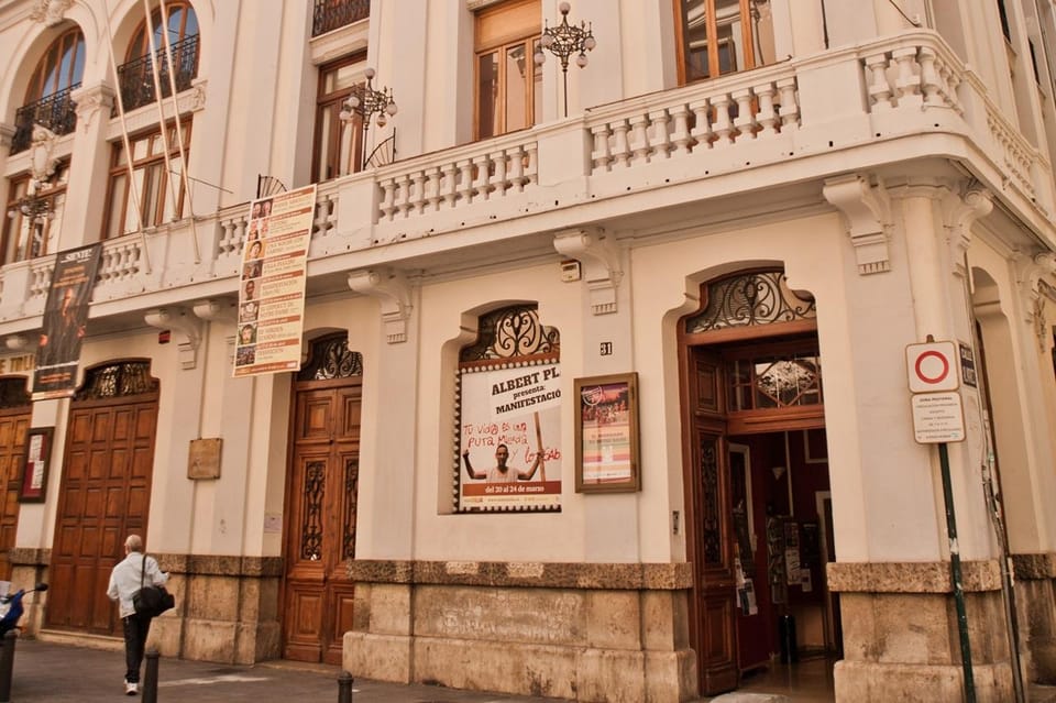 Valencia: Flamenco Show TEATRE TABLAO FLAMENCO in Teatro Talia - Should you book Teatre Talia Flamenco in Valencia?