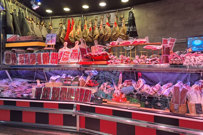 Valencia Food Tour: Tapas, Drinks and Delights with a Local - Plaza Redonda: pintxos plus beer in an easy, charming pocket of the old town