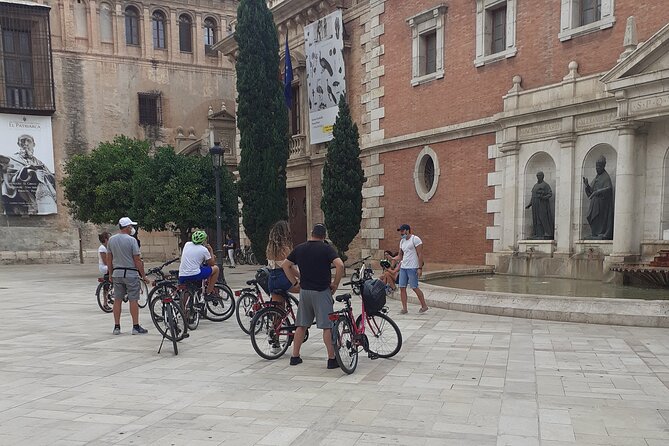 Valencia Highlights Bike Tour - Puente de la Exposicion: Calatrava’s Bridge Photo Stop