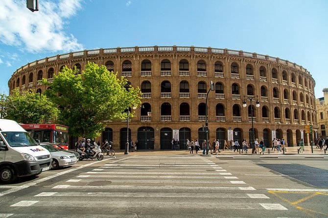 Valencia Highlights with Private Vehicle (Private Tour) - Centre Arqueologic de L’Almoina: Roman ruins in a cool underground setting