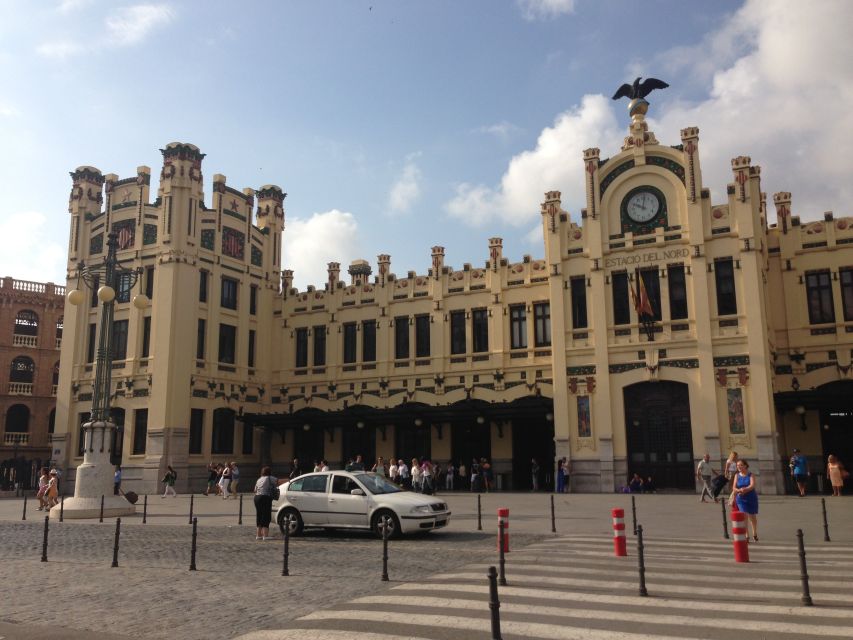 Valencia: Historical Walking Tour - Plaça del Ajuntament and the Post Office Detail Most People Miss