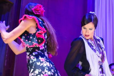 Valencia: La Linterna Flamenco Show - Where it is and how to find it near Plaza de la Reina