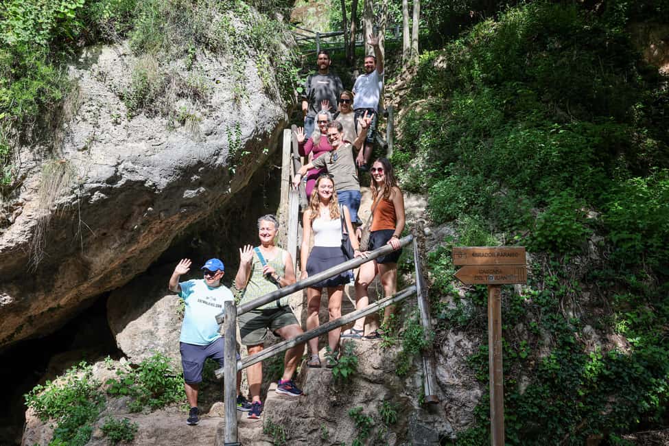 Valencia: Montanejos Thermal Spring & Girlfriend Waterfall - Price, language, and what to expect from the guide team