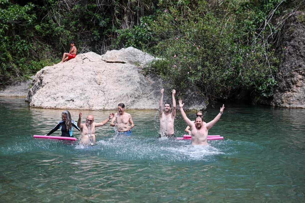 Valencia: Montanejos Thermal Spring & Girlfriend Waterfall - Lunch and the small practical comfort wins
