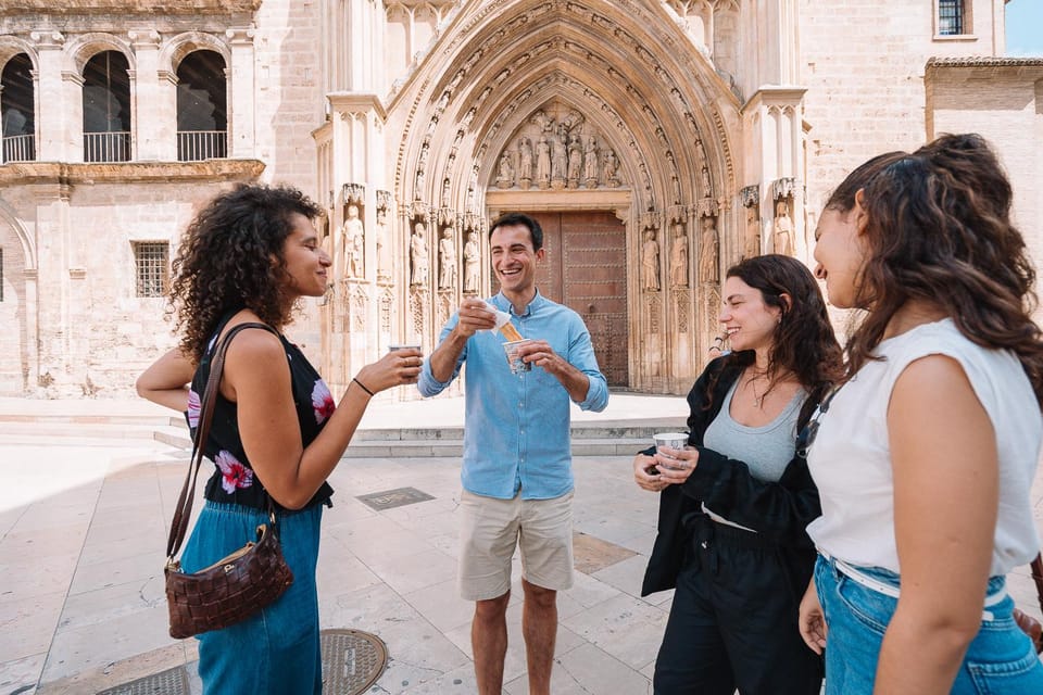 Valencia: Morning Food Tour with Central Market Visit - Esmorzaret: your mid-morning Valencian brunch stop