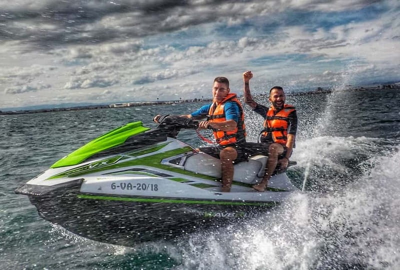 Valencia: Pobla de Farnals Jet Ski Rental, Photos, and Beach - What to pack (and what to leave behind)