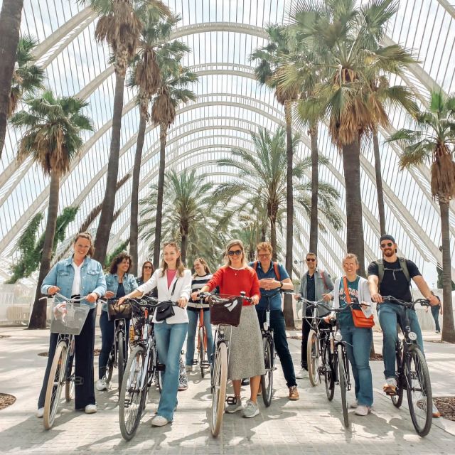 Valencia: Private City Tour on Bike,E-Bike&E-Scooter - Price and value: is $77 per person worth it?