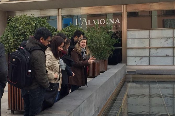 Valencia Private Walking Tour with Official Valencian Guide - The guides are the real engine: what you can learn from their approach
