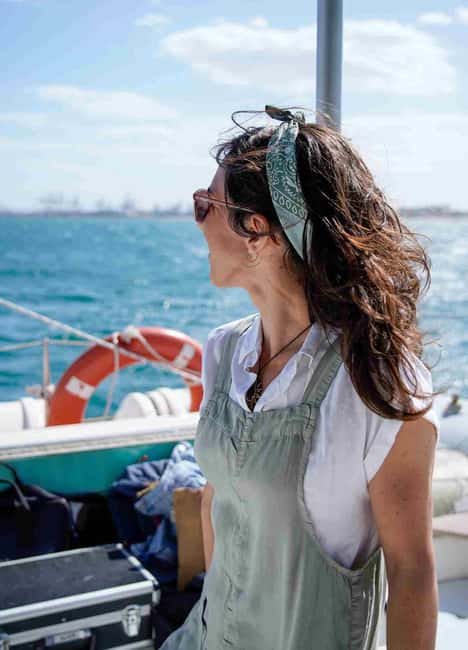 Valencia: Sailing Catamaran with Swimming & Optional DJ - The swim stop: timing, crowding, and how the jump-in works