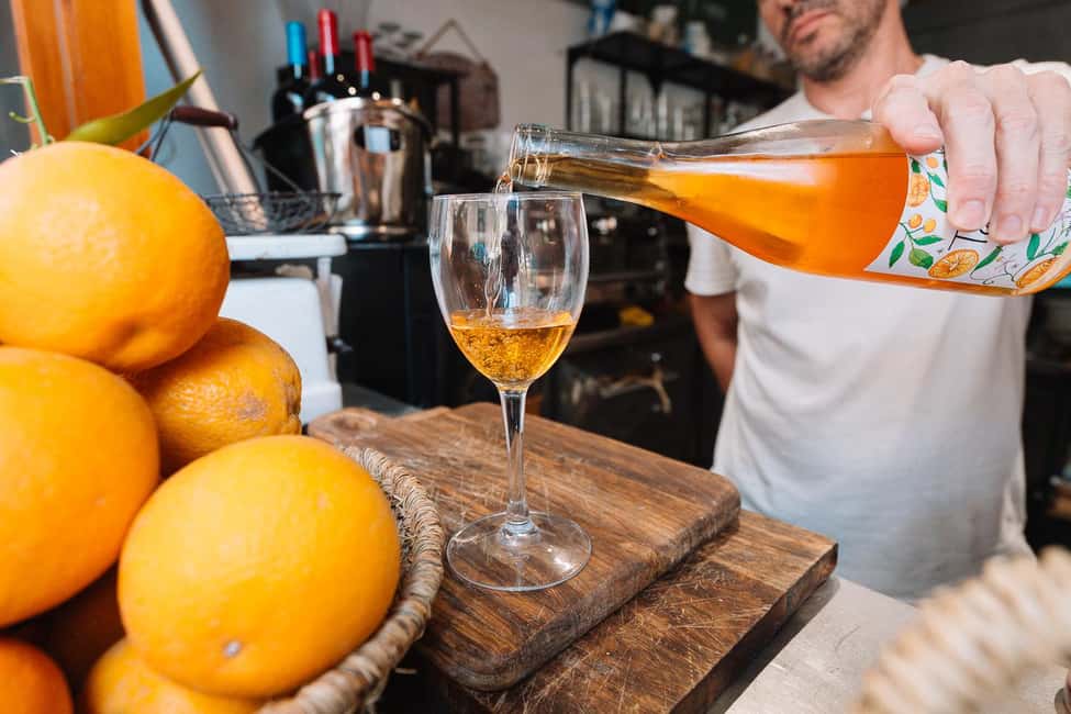 Valencia: Tapas and Drinks Evening Tour - Four Stops, One Shared Meal: How the Tapas Crawl Works
