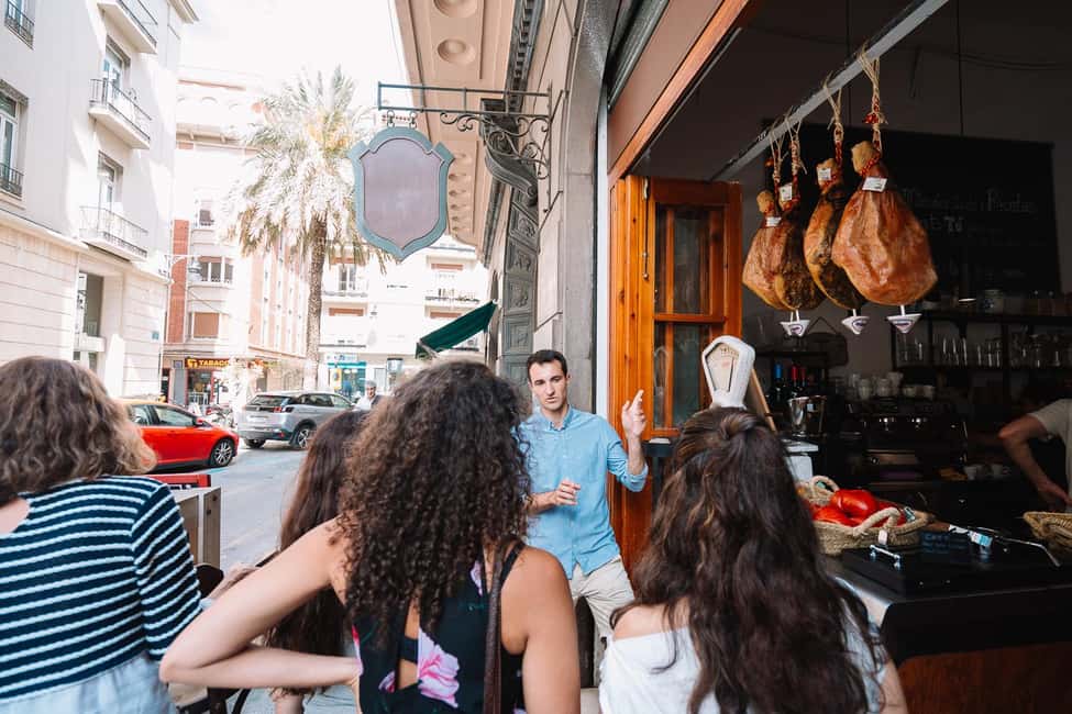Valencia: Tapas and Drinks Evening Tour - The Food Menu: Esgarraet, Cocas, Croquettes, and More