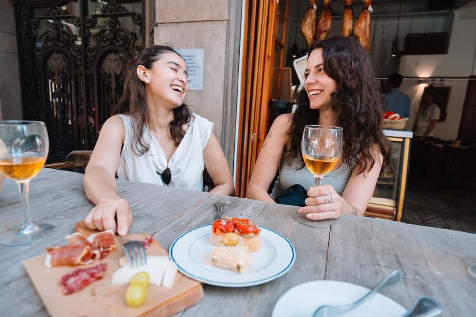 Valencia: Tapas and Drinks Evening Tour - Who Should Book This Tapas and Drinks Tour
