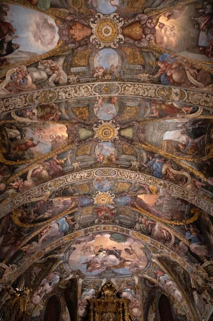 Valencia: The Light of Saint Nicholas - San Nicolás Church: Your 45-Minute Base in Valencia