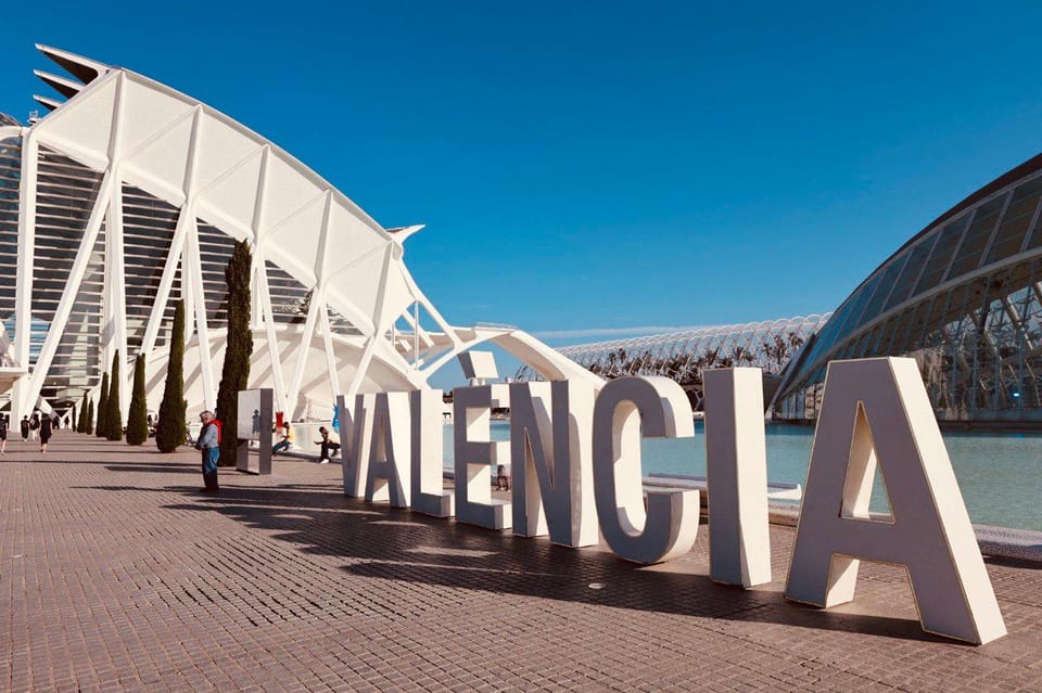 Valencia: Top 25 Highlights Guided Bike Tour - Russafa street art and local energy on two wheels