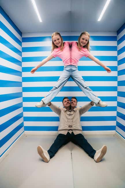 Valencia: Your Ticket to the Museum of Illusions - Pet-Friendly in Valencia: One Museum Trip That Works for Real Life